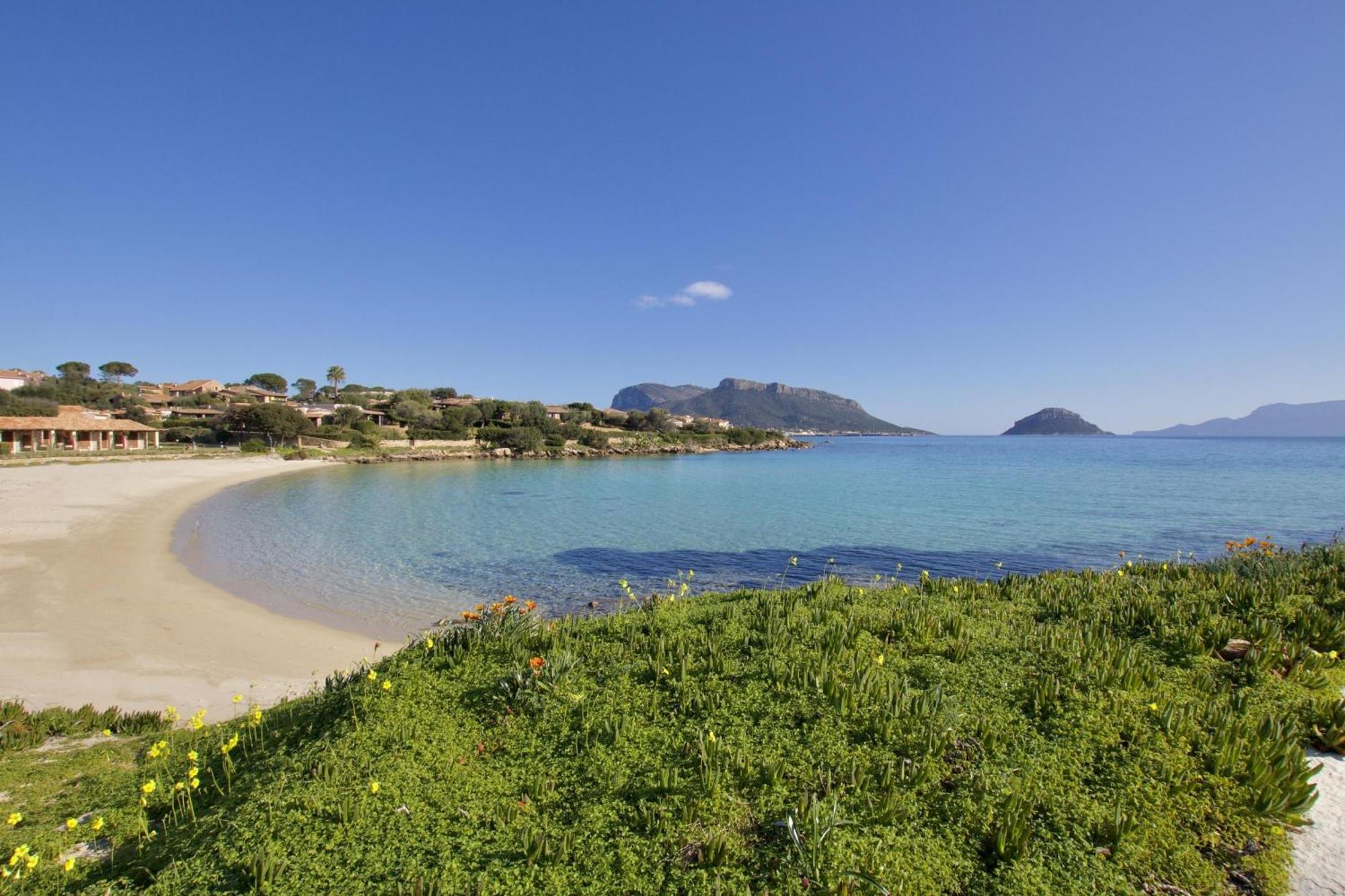 Villetta Franca 100M From The Beach - Happy Rentals Golfo Aranci Εξωτερικό φωτογραφία