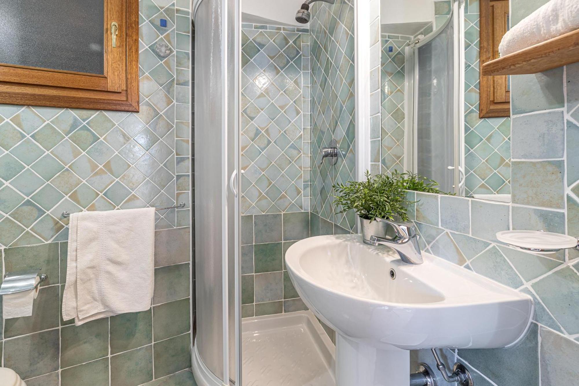 Villetta Franca 100M From The Beach - Happy Rentals Golfo Aranci Εξωτερικό φωτογραφία